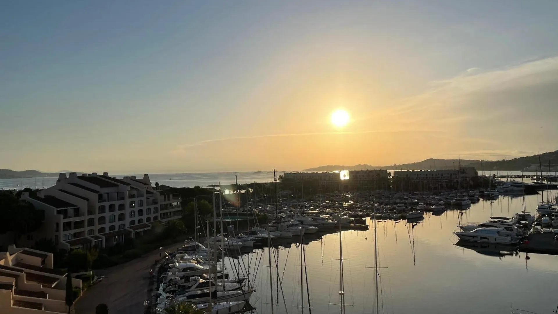 Apartment Ferienwohnung Duplex Sur Le Golfe De Saint Tropez - Panoramic View Cogolin